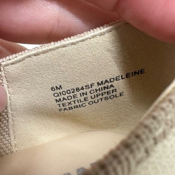 NWOB | MIA | Madeleine Ballerina Flats | Cream | Size 6 M US - Picture 12 of 14